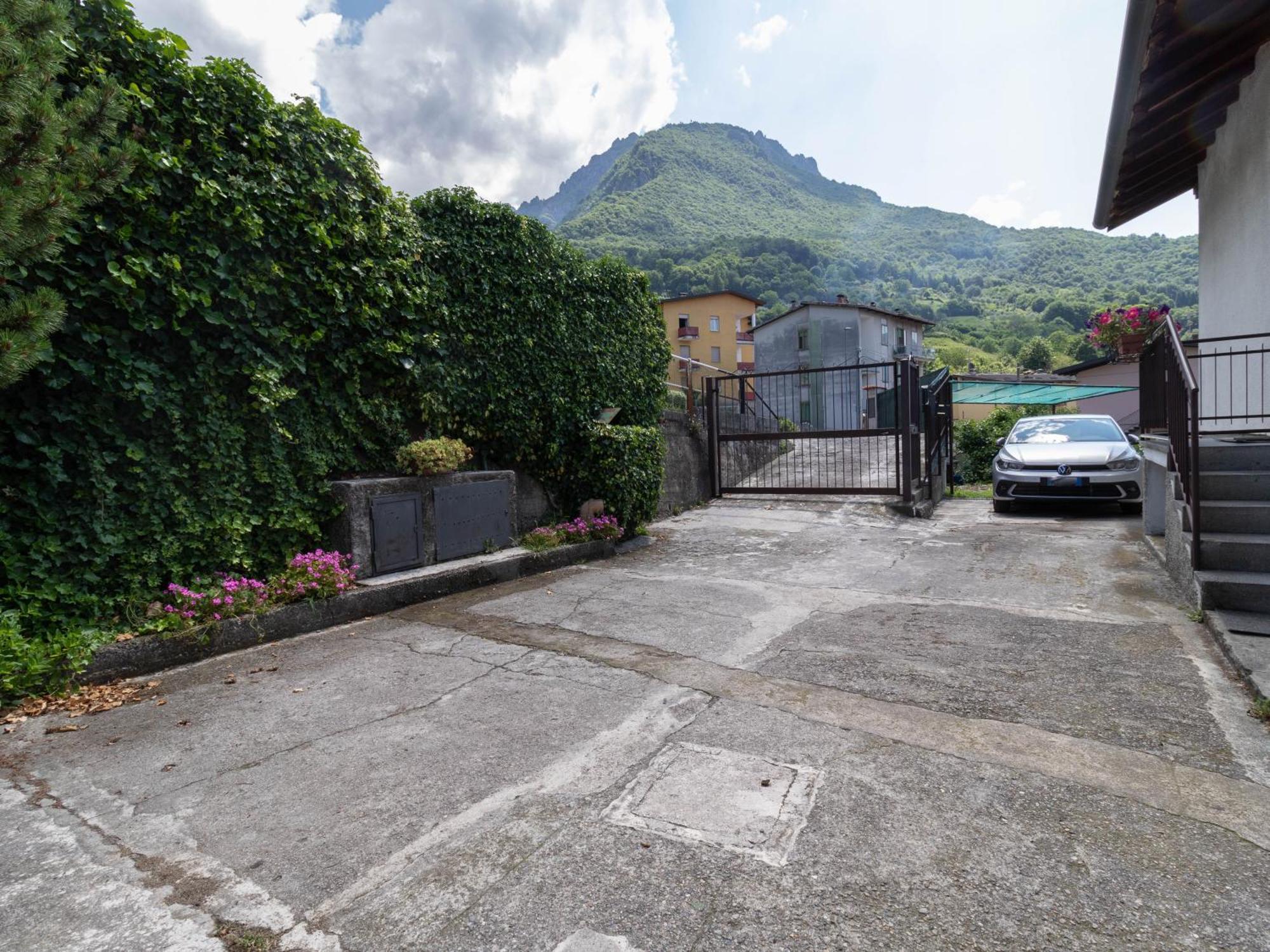 Mamma Ciccia Holiday Home - Mountains & Lake Mandello del Lario Exterior foto